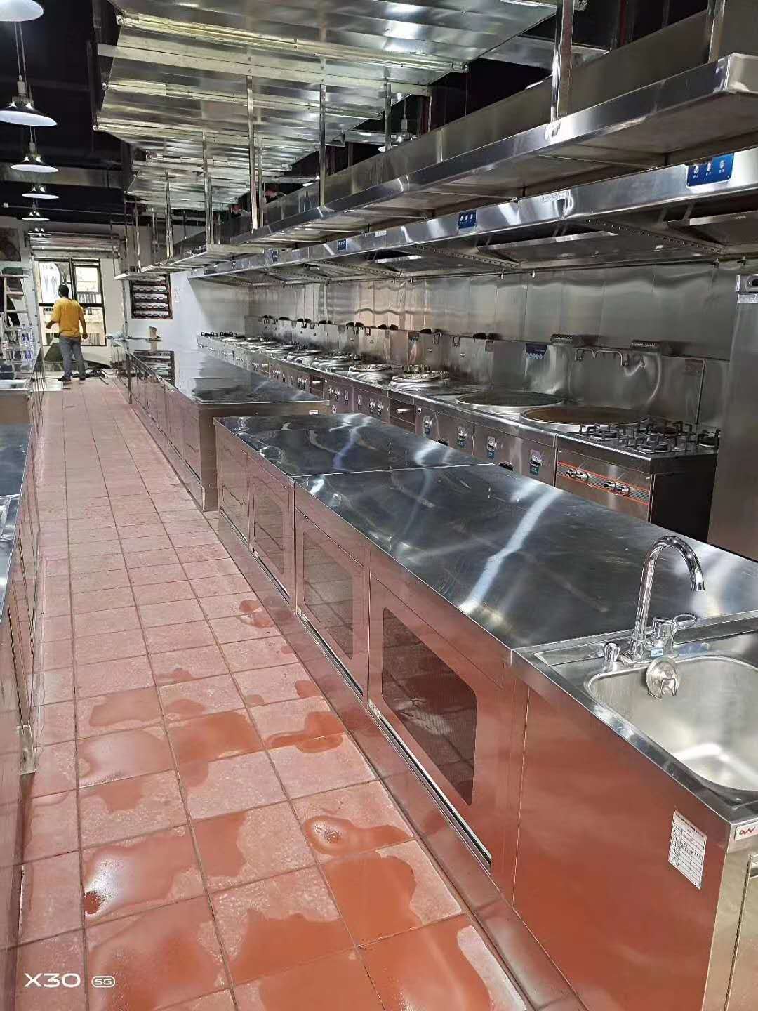 学校粉色视频免费网站设备