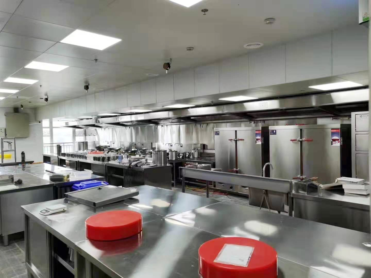 食堂粉色视频免费网站设备