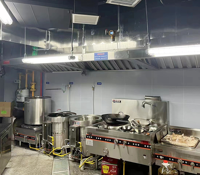 成都食堂粉色视频免费网站设备